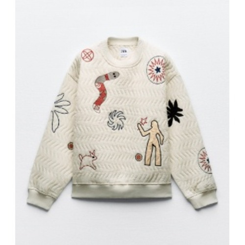 Zara Quilted Graphic Sweatshirt Womens S Cream Embroidered Pullover Cozy Warm
